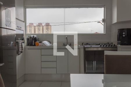 Casa à venda com 300m², 3 quartos e 5 vagas Casa à venda com 300m², 3 quartos e 5 vagasSala de Jantar / Cozinha
