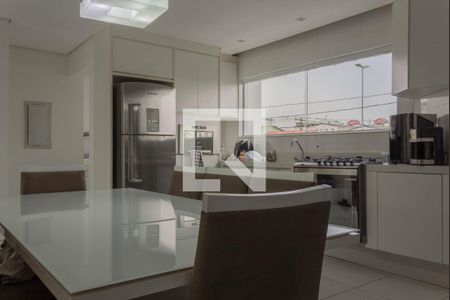 Casa à venda com 300m², 3 quartos e 5 vagas Casa à venda com 300m², 3 quartos e 5 vagasSala de Jantar / Cozinha