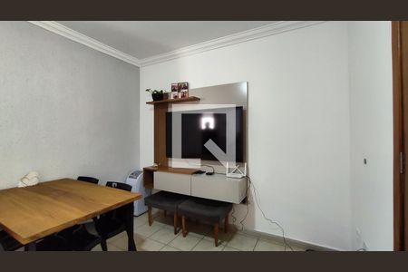 Sala de apartamento à venda com 2 quartos, 42m² em Oitis, Contagem