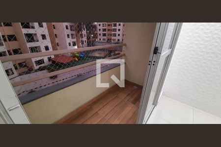 Sacada de apartamento para alugar com 2 quartos, 61m² em Jaguaribe, Osasco