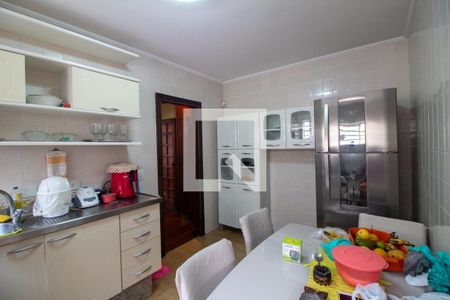 Casa à venda com 160m², 3 quartos e 2 vagasCozinha