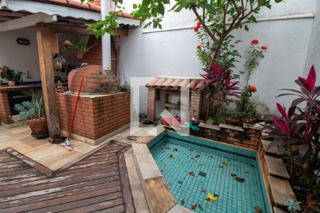 Casa à venda com 160m², 3 quartos e 2 vagasQuintal