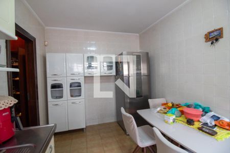 Casa à venda com 160m², 3 quartos e 2 vagasCozinha