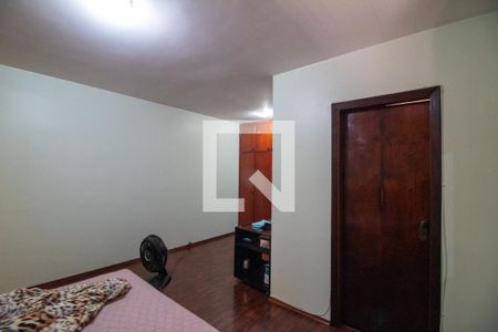 Casa à venda com 160m², 3 quartos e 2 vagasQuarto 3 - Suíte