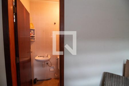 Casa à venda com 160m², 3 quartos e 2 vagasQuarto de Serviço - Suite