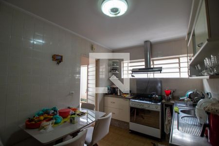 Casa à venda com 160m², 3 quartos e 2 vagasCozinha