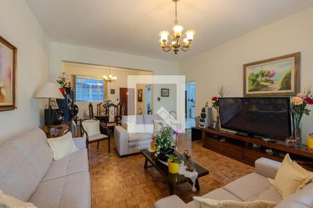 Apartamento à venda com 238m², 3 quartos e 1 vagaSala