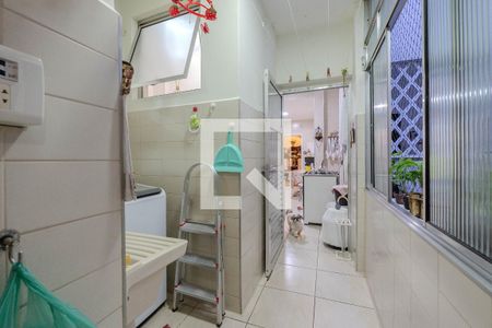 Apartamento à venda com 238m², 3 quartos e 1 vagaÁrea de Serviço