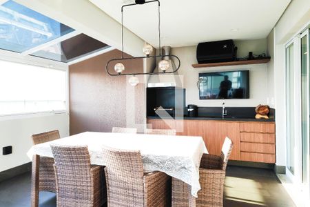 Apartamento à venda com 157m², 3 quartos e 2 vagasCobertura