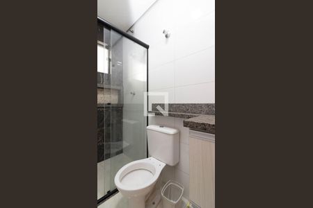 Banheiro de apartamento para alugar com 2 quartos, 52m² em Jardim Nordeste, São Paulo