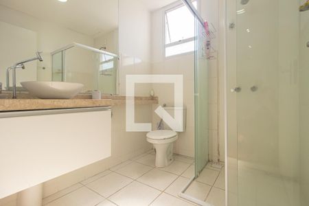 Apartamento para alugar com 43m², 2 quartos e 1 vagaDetalhe do Banheiro