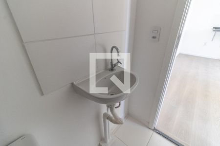 Apartamento para alugar com 31m², 2 quartos e sem vaga Apartamento para alugar com 31m², 2 quartos e sem vagaBanheiro