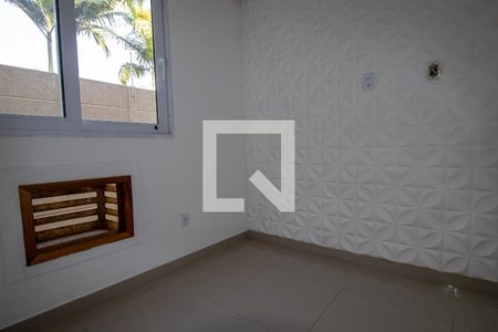 Quarto 2 de apartamento para alugar com 2 quartos, 44m² em Gardênia Azul, Rio de Janeiro
