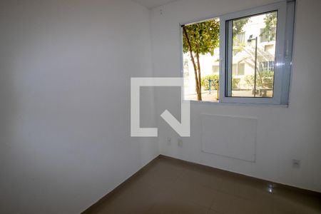 Quarto 1 de apartamento para alugar com 2 quartos, 44m² em Gardênia Azul, Rio de Janeiro