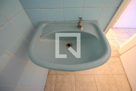 Apartamento para alugar com 60m², 2 quartos e 1 vaga Apartamento para alugar com 60m², 2 quartos e 1 vagaBanheiro