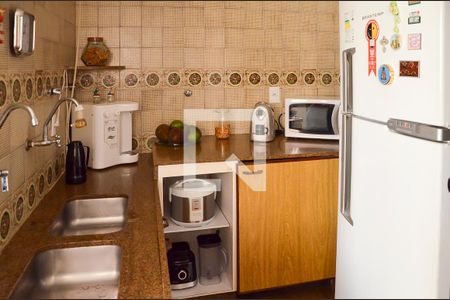 Apartamento à venda com 195m², 4 quartos e 2 vagasCozinha