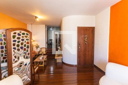 Apartamento à venda com 195m², 4 quartos e 2 vagasSala