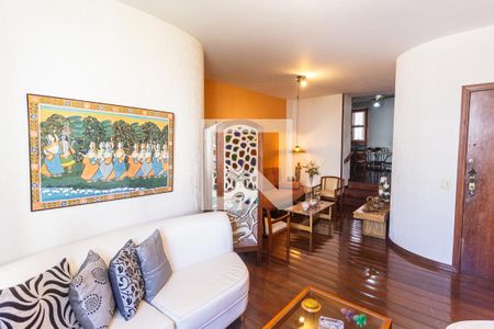 Sala de apartamento à venda com 4 quartos, 195m² em Funcionários, Belo Horizonte