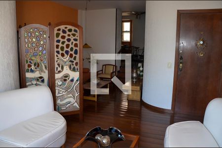 Apartamento à venda com 195m², 4 quartos e 2 vagasSala