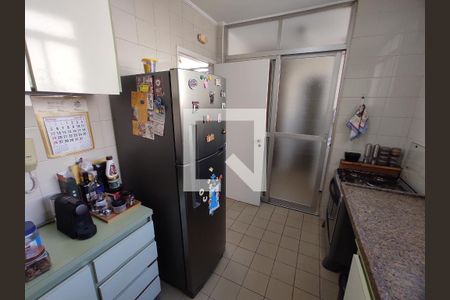 Cozinha de apartamento à venda com 2 quartos, 72m² em Perdizes, São Paulo