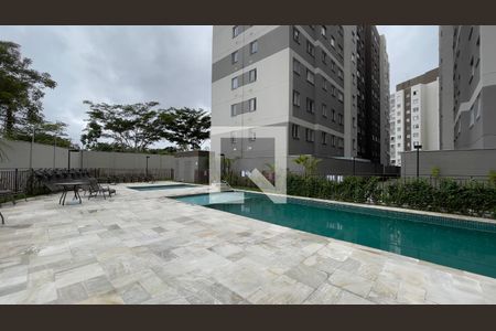 Apartamento para alugar com 33m², 2 quartos e sem vagaÁrea Comum - Piscina 