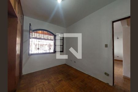 Quarto 1 de casa para alugar com 4 quartos, 80m² em Socorro, São Paulo