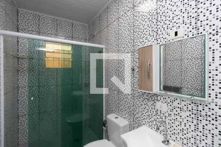 Casa para alugar com 70m², 2 quartos e 4 vagasBanheiro