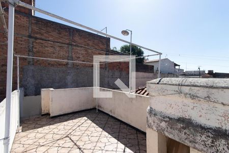 Casa para alugar com 70m², 2 quartos e 4 vagasTerraço