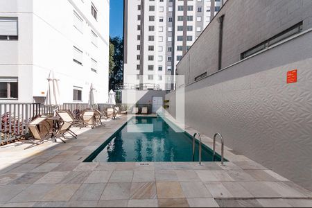 Apartamento para alugar com 40m², 2 quartos e sem vagaÁrea Comum - Piscina