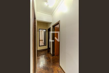 Corredor de apartamento à venda com 3 quartos, 118m² em Vila Buarque, São Paulo