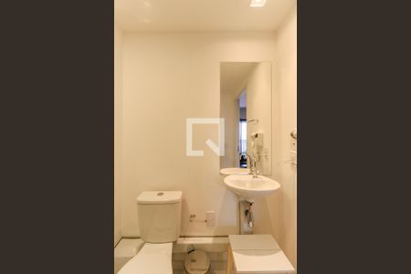 Apartamento para alugar com 32m², 1 quarto e sem vaga Apartamento para alugar com 32m², 1 quarto e sem vagaBanheiro