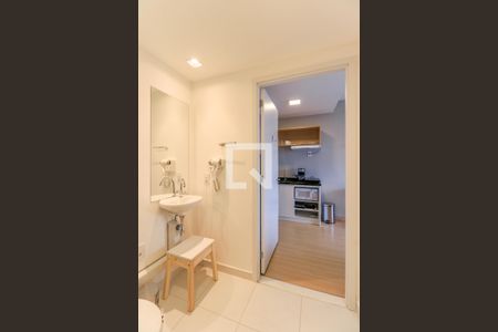 Apartamento para alugar com 32m², 1 quarto e sem vaga Apartamento para alugar com 32m², 1 quarto e sem vagaBanheiro