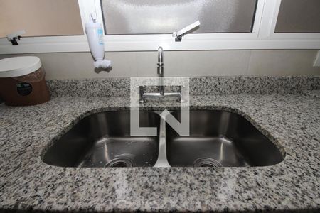 Apartamento à venda com 238m², 4 quartos e 4 vagasDetalhe Cozinha