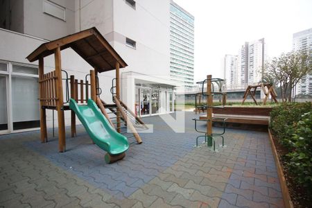 Apartamento à venda com 238m², 4 quartos e 4 vagasÁrea comum - Playground