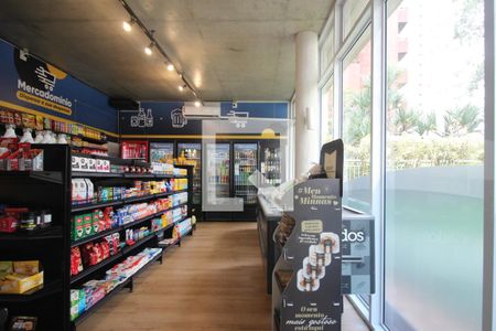 Apartamento à venda com 238m², 4 quartos e 4 vagasMercado