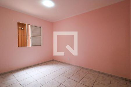 Quarto 2 de apartamento para alugar com 2 quartos, 64m² em Jardim Santa Terezinha, Taboão da Serra