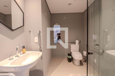 Studio à venda com 39m², 1 quarto e sem vaga Studio à venda com 39m², 1 quarto e sem vagaBanheiro