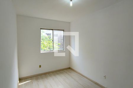 quarto 1 de apartamento à venda com 2 quartos, 49m² em Pechincha, Rio de Janeiro