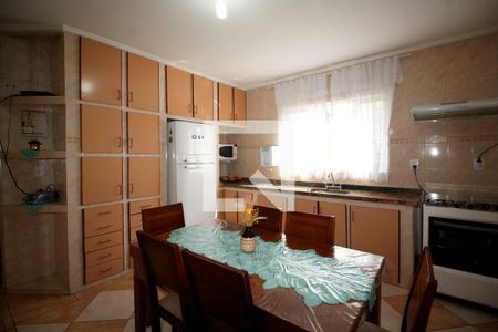 Casa à venda com 266m², 4 quartos e 3 vagasCozinha