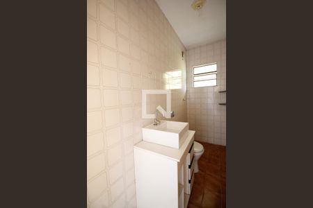 Casa à venda com 266m², 4 quartos e 3 vagasEdícula - Banheiro