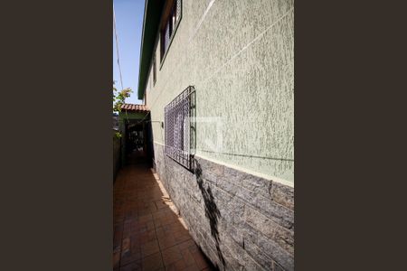 Casa à venda com 266m², 4 quartos e 3 vagasCorredor externo