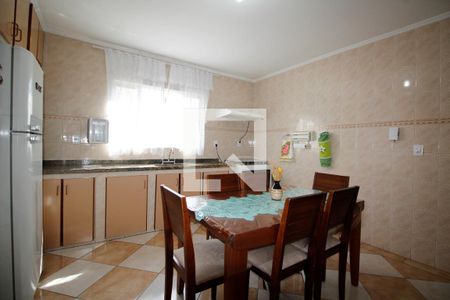 Casa à venda com 266m², 4 quartos e 3 vagasCozinha