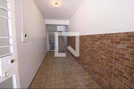 Escada de apartamento para alugar com 3 quartos, 120m² em Setor Pedro Ludovico, Goiânia