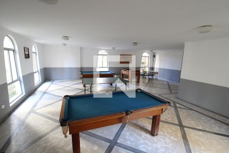 Apartamento para alugar com 52m², 2 quartos e 1 vagaÁrea Comum