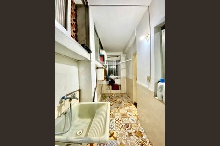 Casa à venda com 72m², 3 quartos e sem vagaÁrea de Serviço