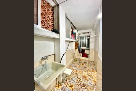 Casa à venda com 72m², 3 quartos e sem vagaÁrea de Serviço