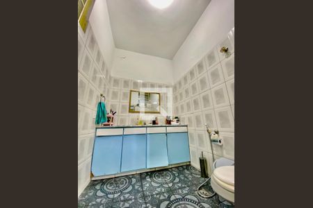 Casa à venda com 72m², 3 quartos e sem vagaBanheiro Social