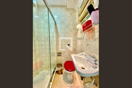 Casa à venda com 72m², 3 quartos e sem vagaBanheiro Quarto 1