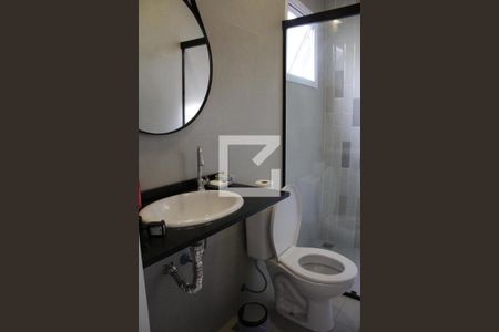 Casa de condomínio à venda com 130m², 2 quartos e 2 vagasBanheiro da Suíte 2