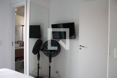 Suite 1 de casa de condomínio à venda com 2 quartos, 130m² em Vila Canero, São Paulo